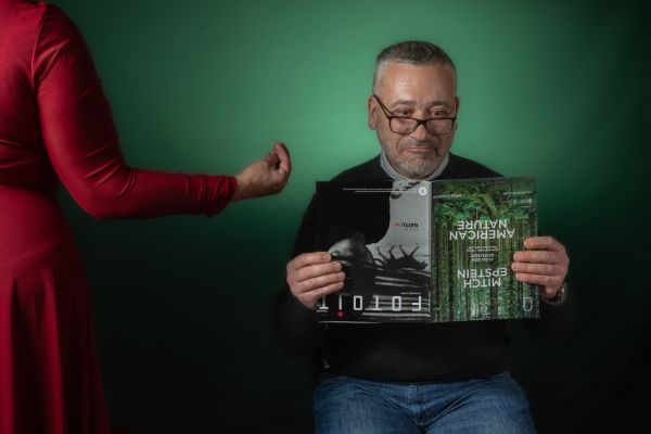 titti marzocco chi sepe legge a mmanghe e dritte